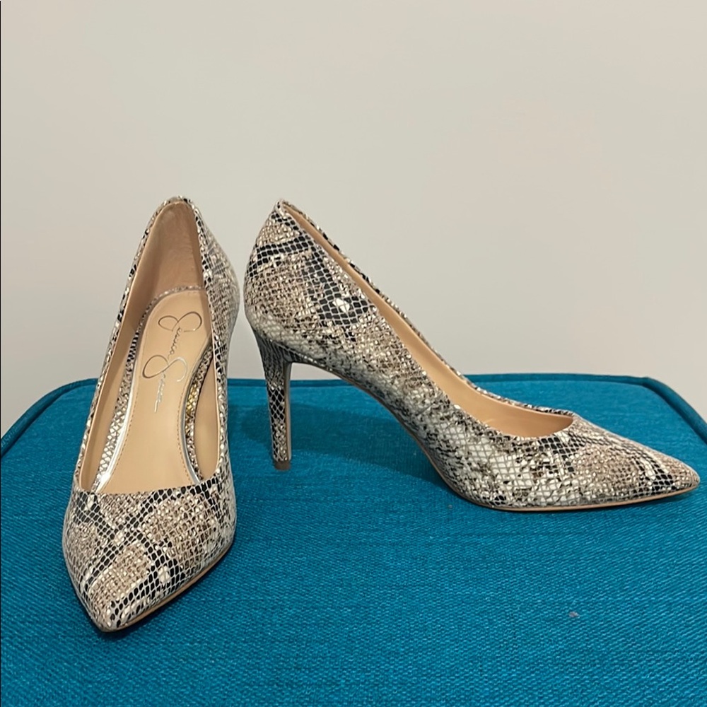 Jessica Simpson Snakeskin Patterned Pumps